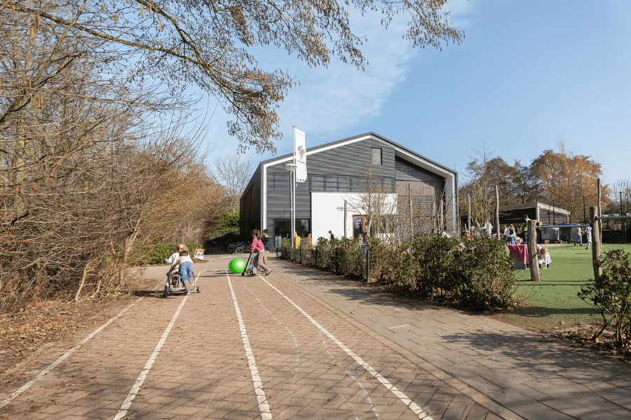 900 x 600 Scholen - Linoleum - Basisschool De Nijepoort (18)