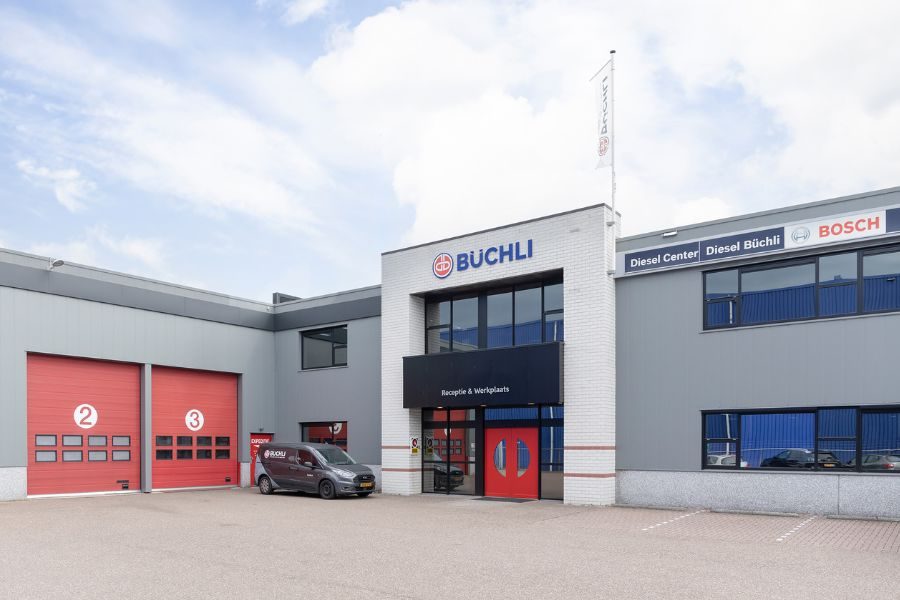 900 x 600 - Diesel Buchli - veka - industrie (2)